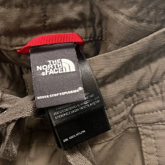 The North Face Women's Olive Horizon Tempest Hiking Convertible outdoors Pants - Picture 3 of 11